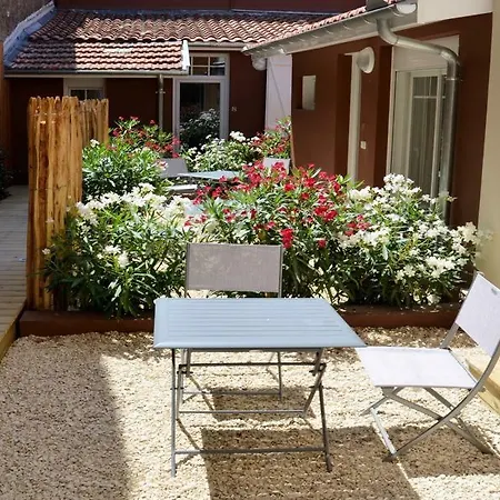 Ξενοδοχείο με διαμερίσματα Bordo'appart Hoya Bella 4*